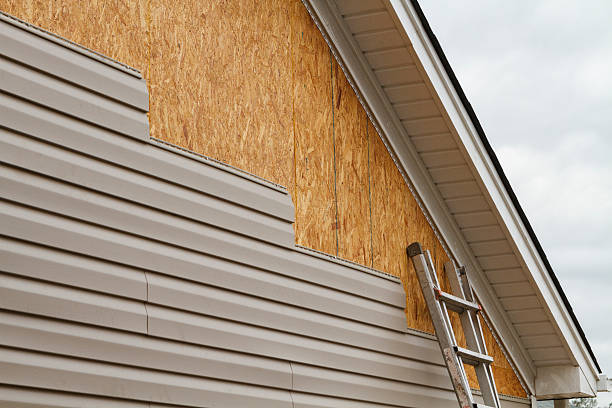 24/7 Emergency Siding Repair experts in Burgettstown, PA